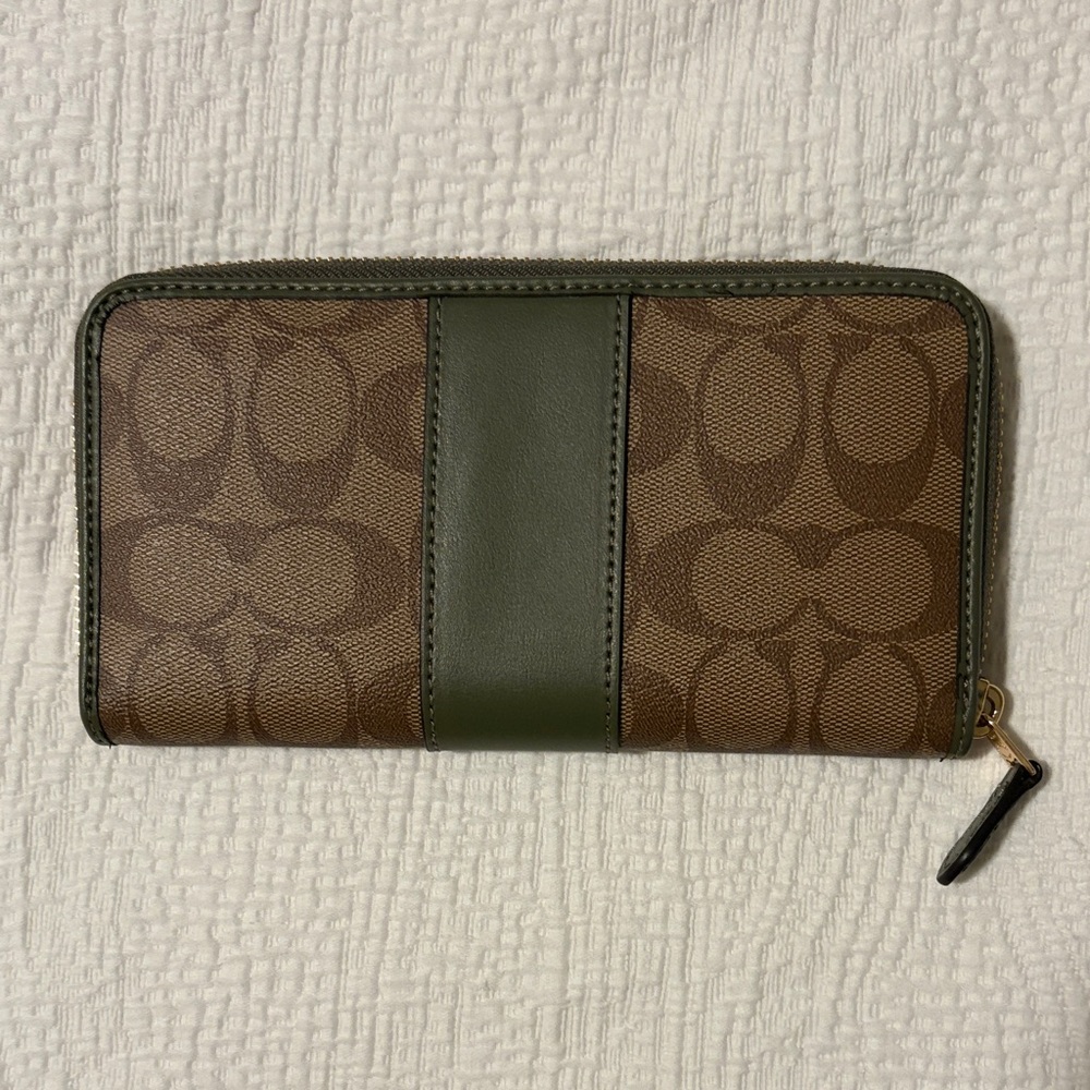 Coach Brown Signature Wallet with Olive Green Stripe - Picture 2 of 3